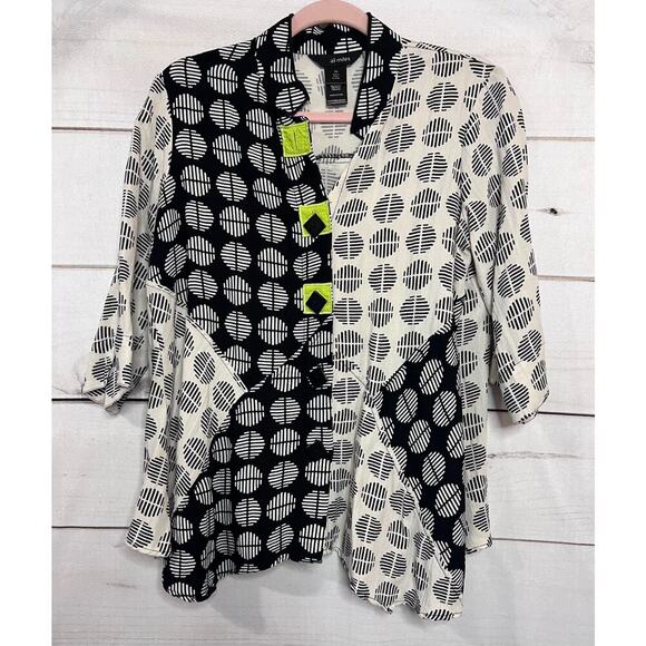 Ali Miles Long Sleeve Top Size SP Black White Neon Green Unique - Picture 1 of 5